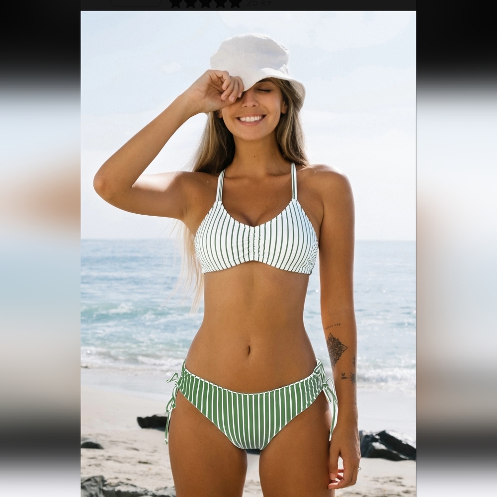 Nwt Size M Green and White Reversible Bottom Bikini